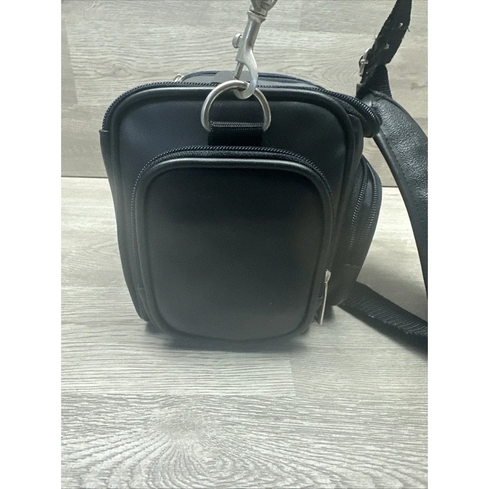 Targus‎ Black Leather Travel Camera Shoulder Bag With Strap - Multi Pocket Nice